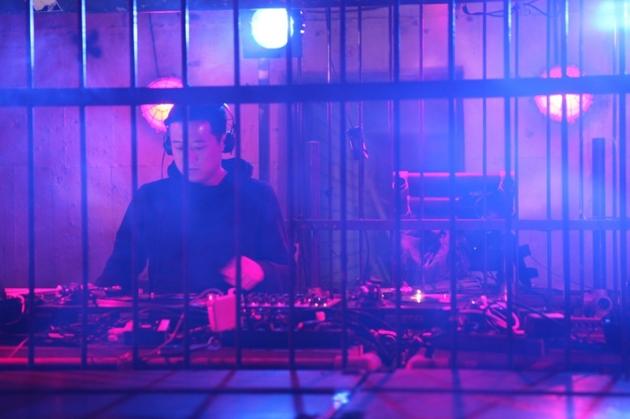 Mickey Zhang创作remix版《舞悟》