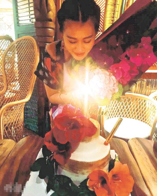 胡杏儿庆生