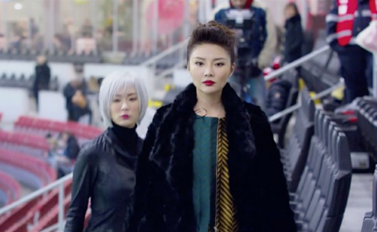 女王范!徐冬冬《王牌逗王牌》眼神杀