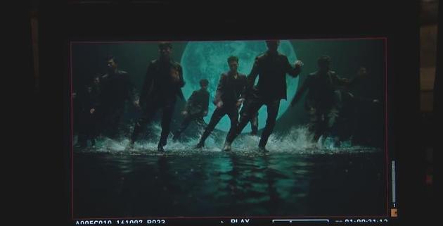 张艺兴MV拍摄花絮