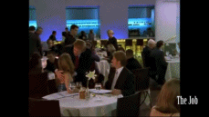 在《The job》里撩了个妹。