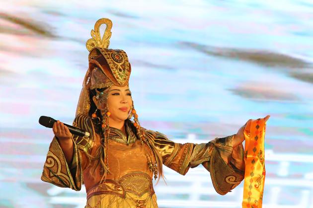 "东方神骏"香丹担任演出嘉宾