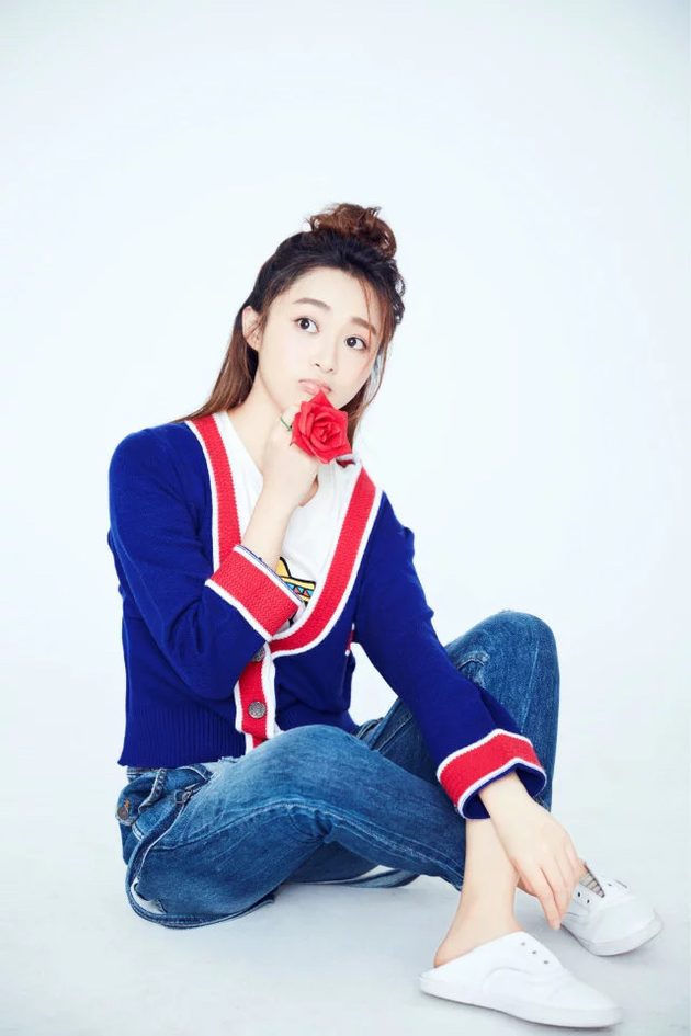 曾丽瑶外形甜美清纯 饰演丫鬟出谋划策