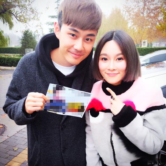 马睿和毛泽少合唱