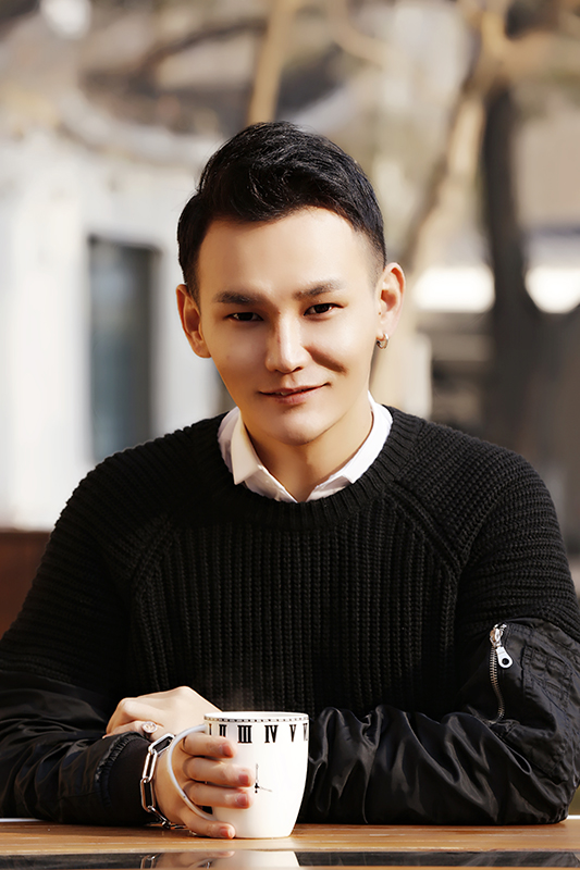 李维新歌《劫爱》上线 诉说分离时的不舍