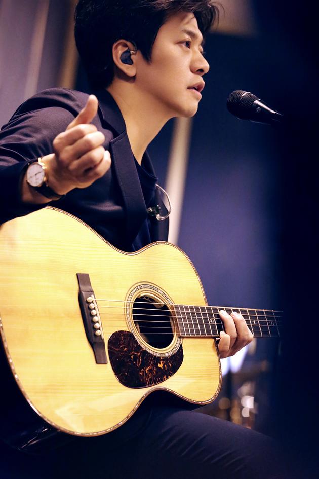 李健安可场彩排花絮曝光 首谈巡演感受_手机新浪网