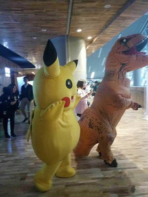 张艺兴粉丝扮演