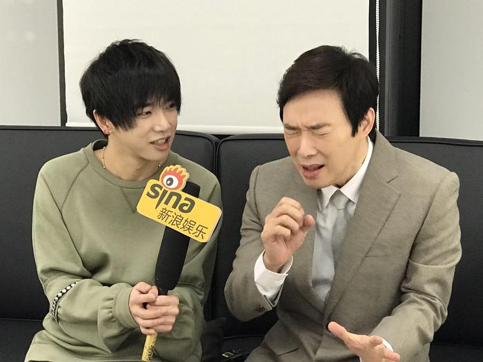 华晨宇费玉清费叔叔很水嫩看起来好吃