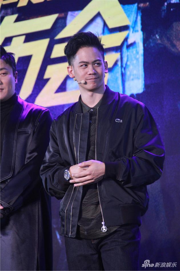 李淳