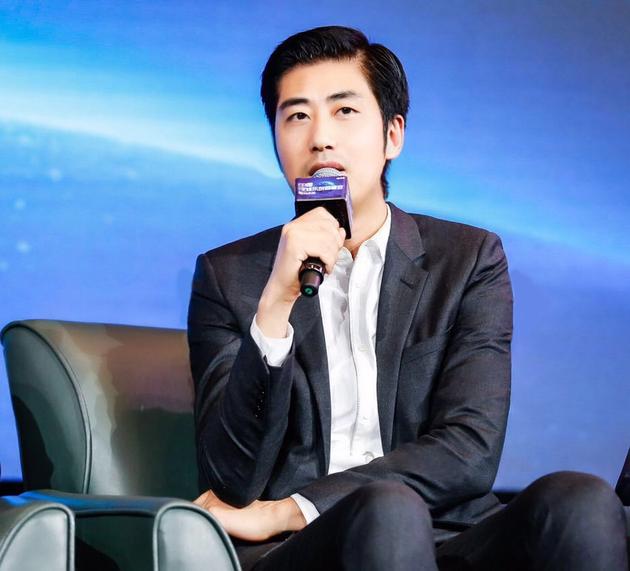 泛娱乐创新峰会 杨璐:科幻重要的是想象力_新浪娱乐_新浪网