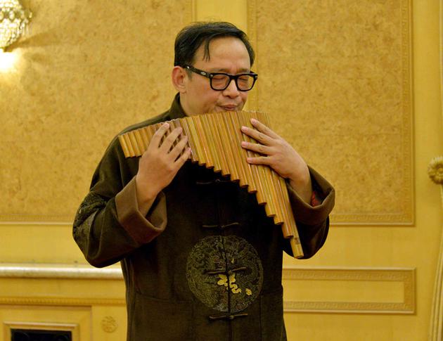 排箫演奏家杜聪