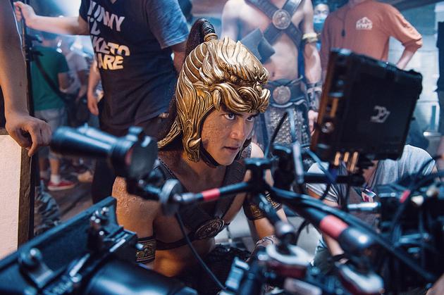 《长城》导演"很暖男"彭于晏达蒙有爱互动