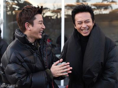《复合大师》邓超贾乃亮笑出褶 邓超自认颜值担当