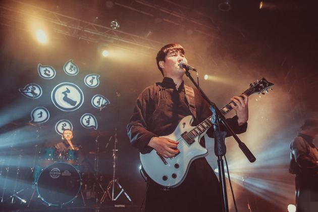 九宝乐队 主唱 阿斯汗