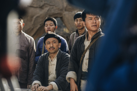 宋庆剧照宋庆饰刘老蔫新浪娱乐讯 电视剧《野火》已于日前在山西榆次