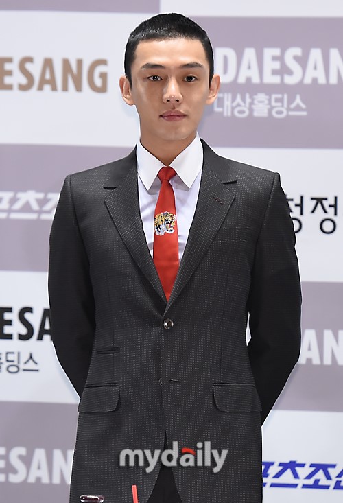 刘亚仁未通过入伍体检:肩膀拍戏留旧伤