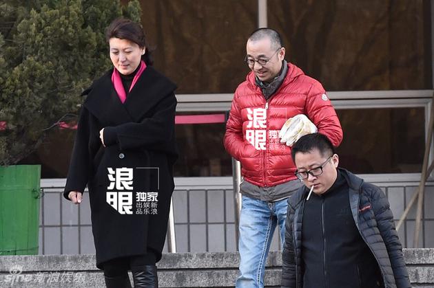 闫学晶刘仪伟