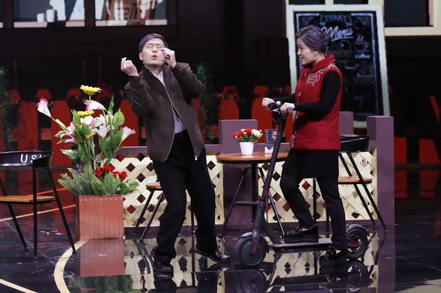 刘亮白鸽“中国式夫妻”