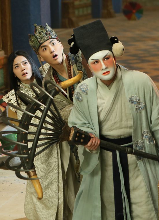 今天(2月1日)将冲破十亿,徐克爱将杨一威扮演的"骚浪贱"猪八戒引起