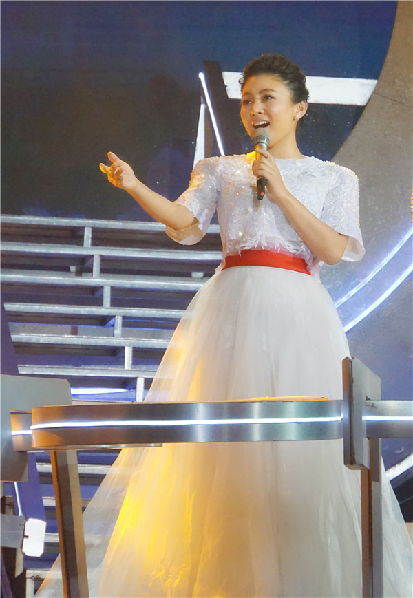 阿鲁阿卓献唱《回声嘹亮》新春特别节目