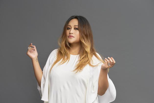 家家推出还是想念唱出现代男女心声