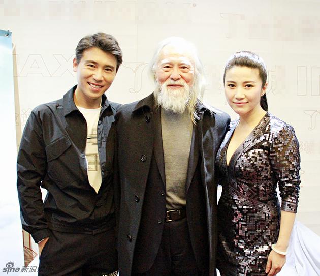 81岁王德顺:拍戏8小时站8小时 从来没坐过