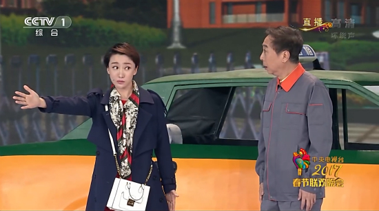 宋宁结束春晚十六年陪跑喜剧人获好评