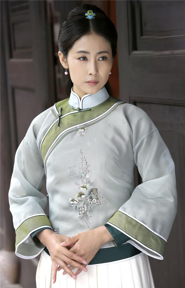 李芯逸《客家风云》上演高冷花魁坚贞之恋
