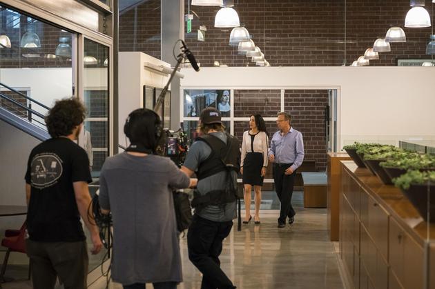 《好莱坞工匠》拍摄中