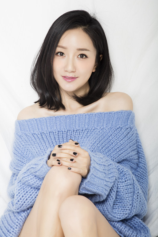 《一剑横空》多台联播 李倩威亚骑马亲自上阵