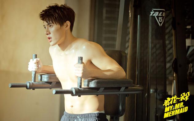 黄圣池健身房剧照