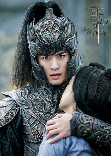 张哲瀚 目光如炬