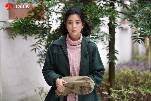 《鸡毛飞上天》殷桃