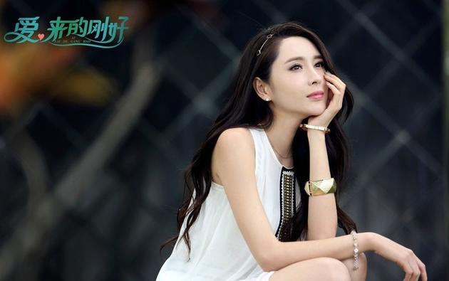 张熙媛所饰段雪晴虽外表美丽,但内心孤寂