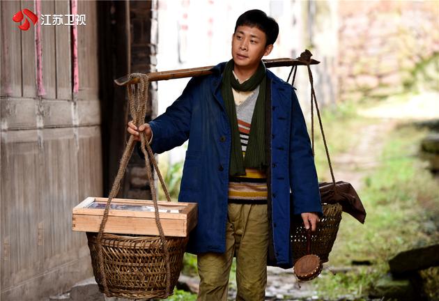 《鸡毛飞上天》剧照