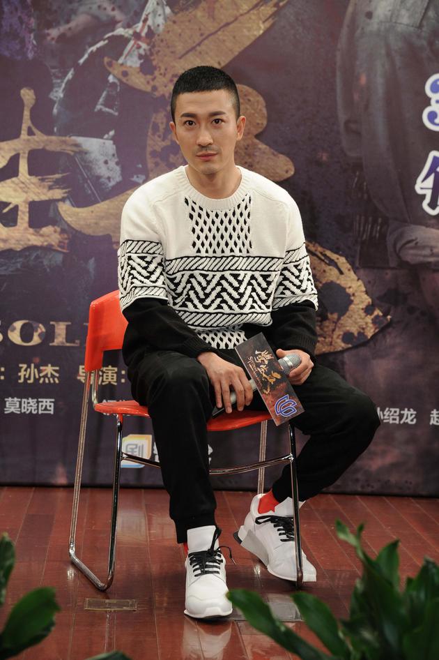学生兵将播张铎重温20岁时光上演奋斗史