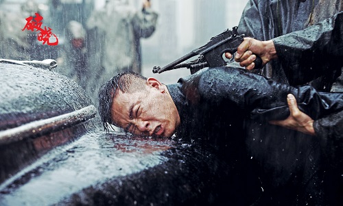 《破晓》头号反派陈小春套路深 双重身份掌控全局