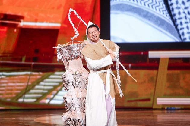 郭麒麟《迪拜孝子》