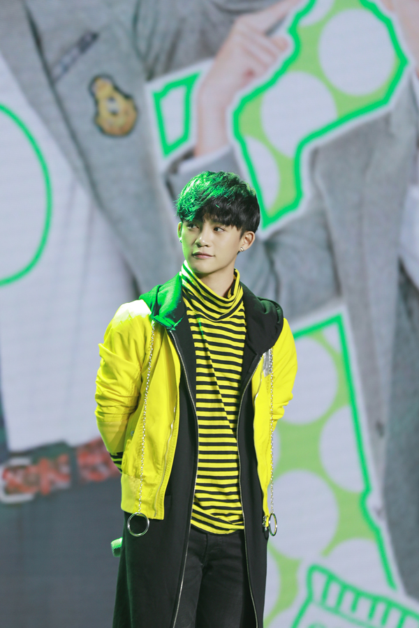 十二星宿 风之少年 余崇鉴