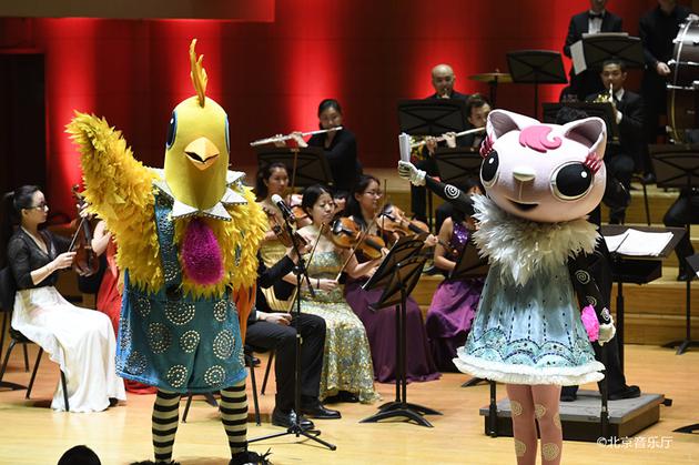 人偶大灰鸡和哆唻咪