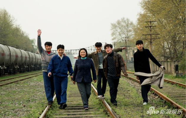 黄大妮和她的五个儿子