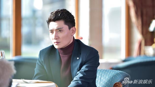 刘长德饰演张翰的发小