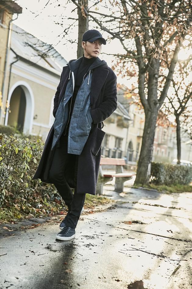 朴海镇饰演金蔎雨