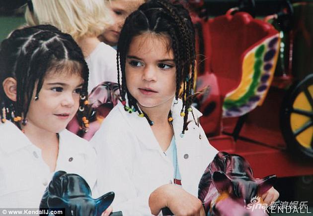 拍摄广告截图   新浪娱乐讯 据国外媒体报道,肯达尔-詹娜(kendall