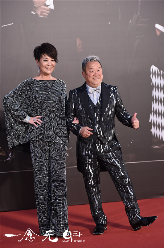 曾志伟金燕玲分获金像奖最佳男女配角