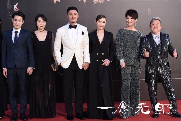 《一念无明》主创合影