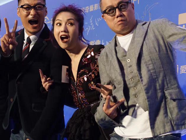 彭浩翔、余文乐、杨千嬅三人在香港电影节开幕红毯