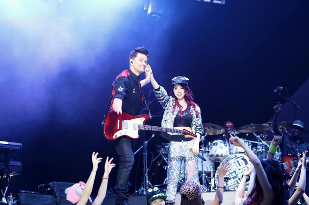 邓紫棋《Queen of Hearts》世界巡回演唱会