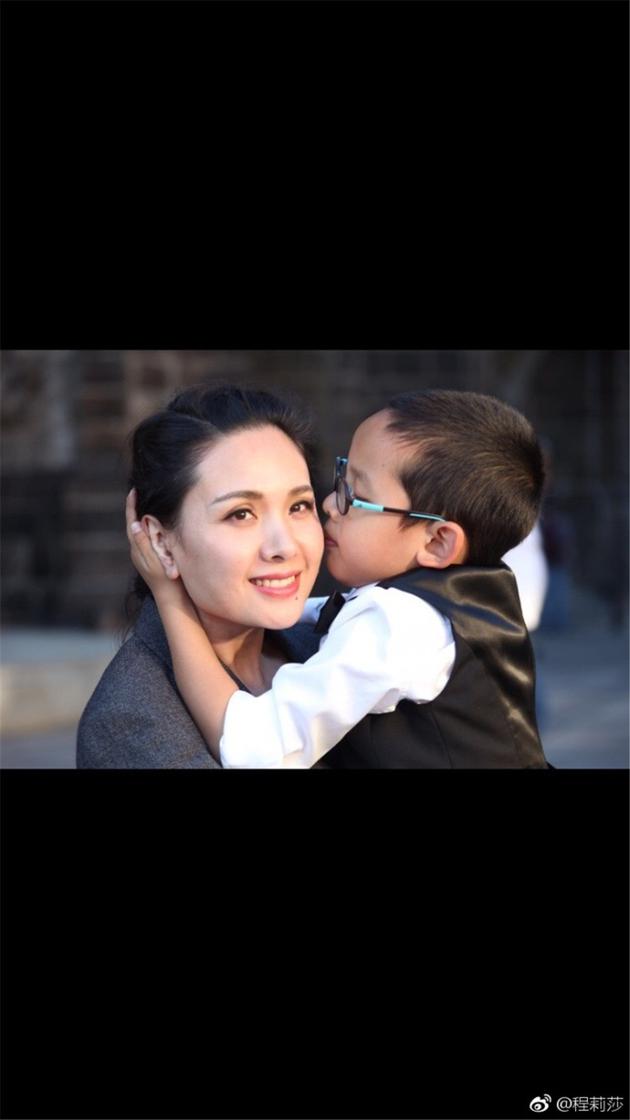郭晓东妻子程莉莎自称是怂妈育儿心得引网友共鸣