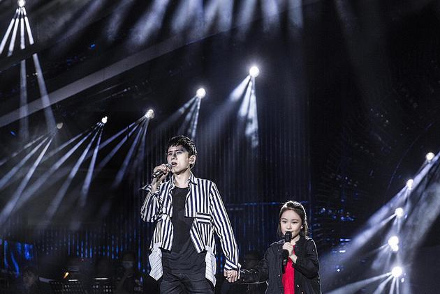 张杰与刘润潼彩排